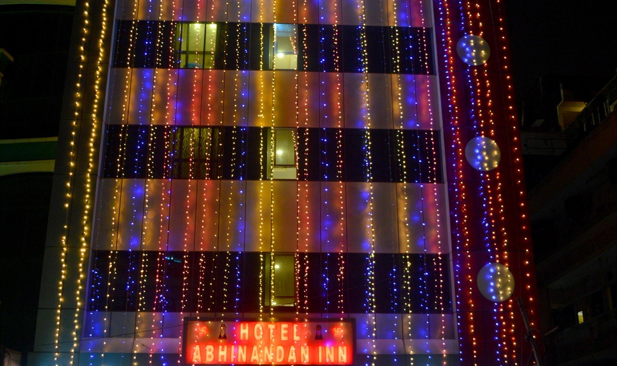 Hotel Abhinandan Inn Jaipur Exteriör bild
